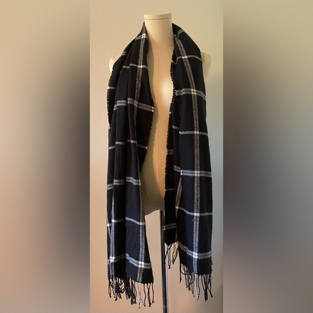 Banana Republic scarf